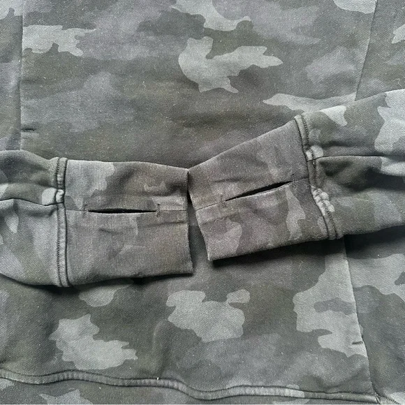 Lululemon Scuba Crew - Picture 6 of 8